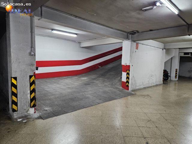 PLAZA DE GARAJE EN EL CENTRO DE GRANADA, JUNTO PLAZA TRINIDAD
