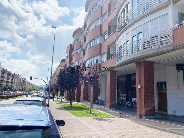 Plaza de garaje en El Alisal, ideal para que tu vehículo duerma recogido y protegido