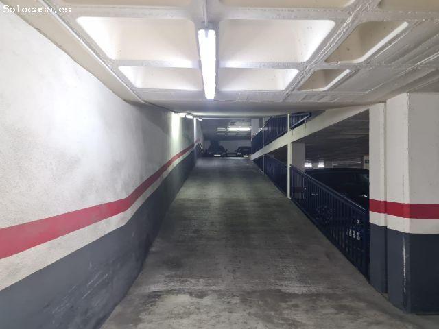 Plaza de Garaje en el barrio de Ruzafa
