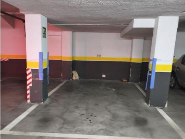 PLAZA DE GARAJE EN SÓTANO 1º COCHE GRANDE