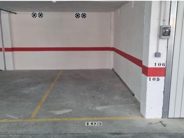 ? Plaza de garaje en Residencial Fiesta III, junto a Avenida de París y Calas Blancas