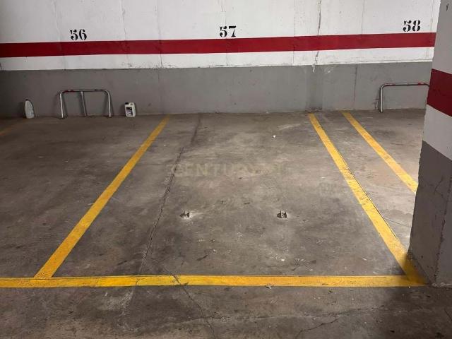 Plaza de garaje en Valterna con excelente ubicación