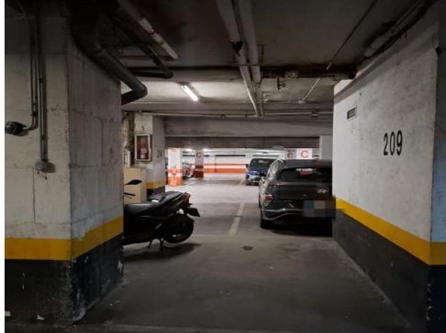 Plaza de Garaje en Venta