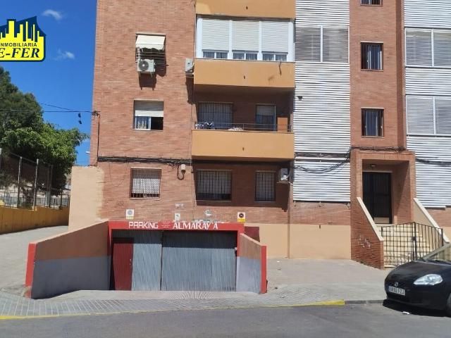 PLAZA DE GARAJE EN VENTA EN C/ FERNANDO ROJAS