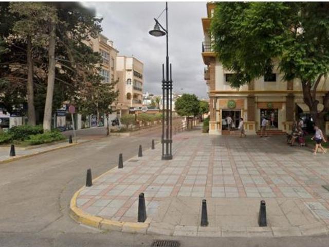 Plaza de garaje en venta en Parking Suel – Fuengirola