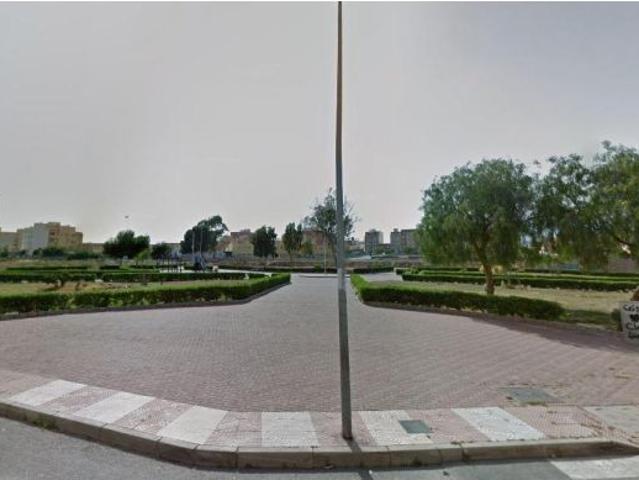 Plaza de garaje en venta en Roquetas de Mar