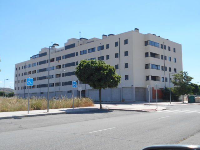 PLAZA DE GARAJE EXTERIORES