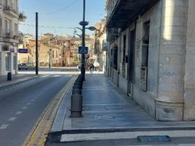 PLAZA DE GARAJE JUNTO A LA AVENIDA DE ANDALUCÍA!