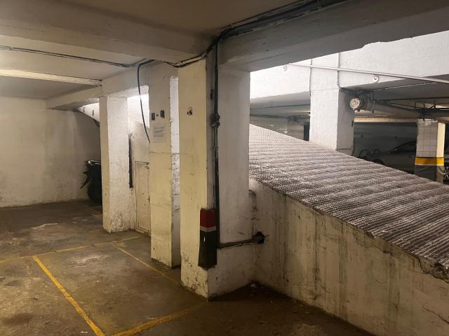 PLAZA DE GARAJE PARA MOTO EN ALQUILER!