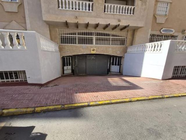 PLAZA DE GARAJE Y TRASTERO EN DIEGO RAMIREZ