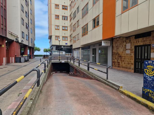 PLAZA DE GARAJE ZONA CENTRO RIAZOR
