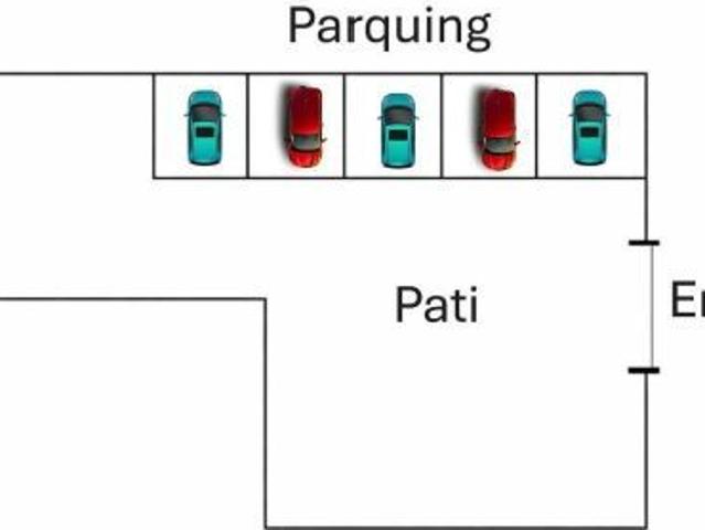 Plaza de parking cubierta en patio privado — 16,75 m2
