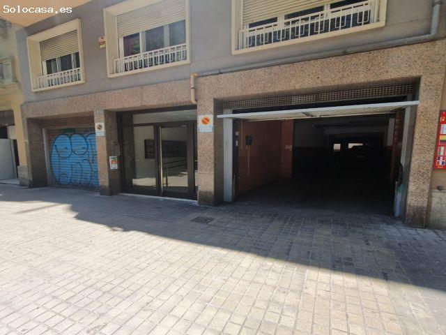 Plaza de parking de coche C/ Comte Borrell