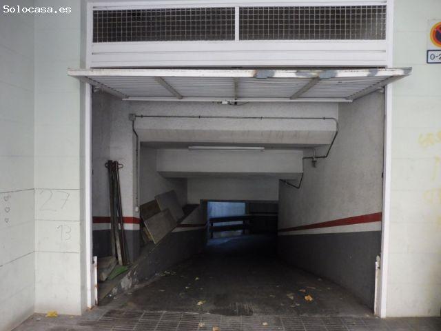 Plaza de parking de coche