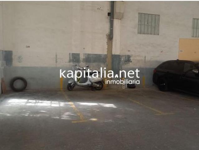 Plaza de parking en alquiler en el centro de Xàtiva