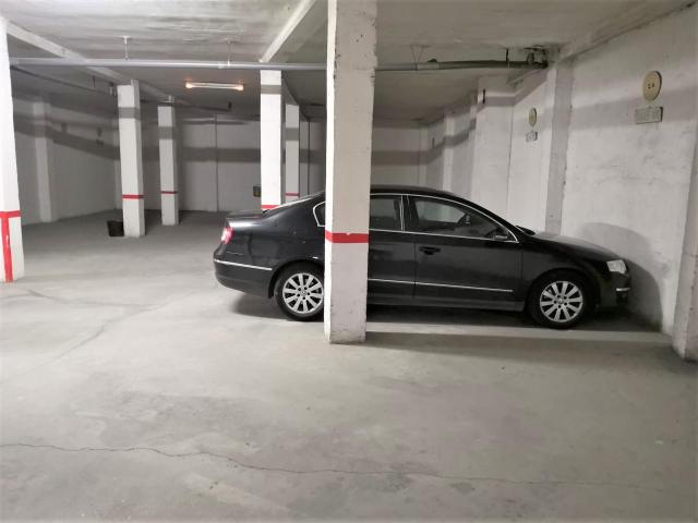 Plaza De Parking en alquiler en Linares de 15 m2