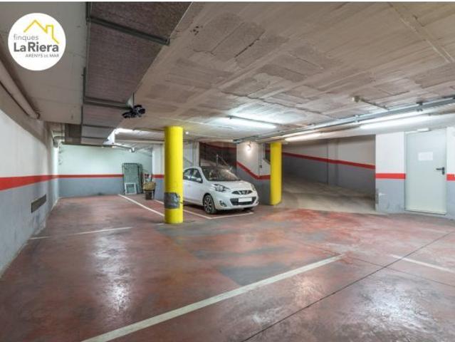 PLAZA DE PARKING EN CALLE JOSEP MARIA MIQUEL I VERGES EN ZONA ALTA