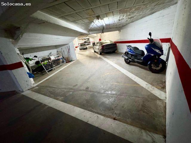 Plaza de parking en el centro