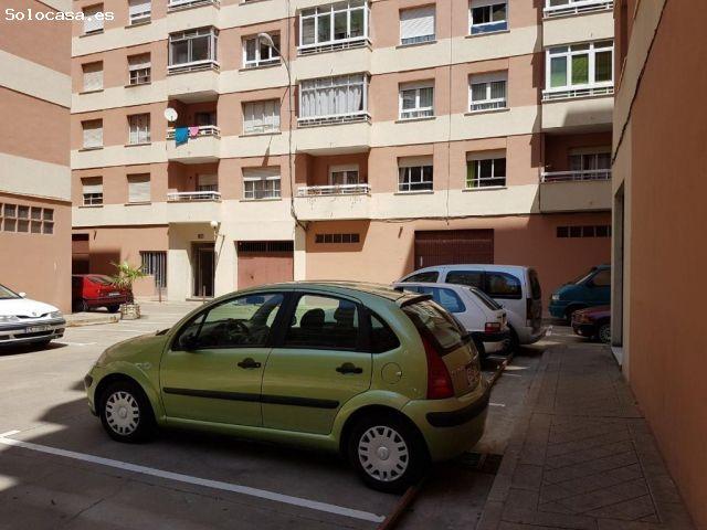 PLAZA DE PARKING EN LA ZONA DE LA PALOMERA