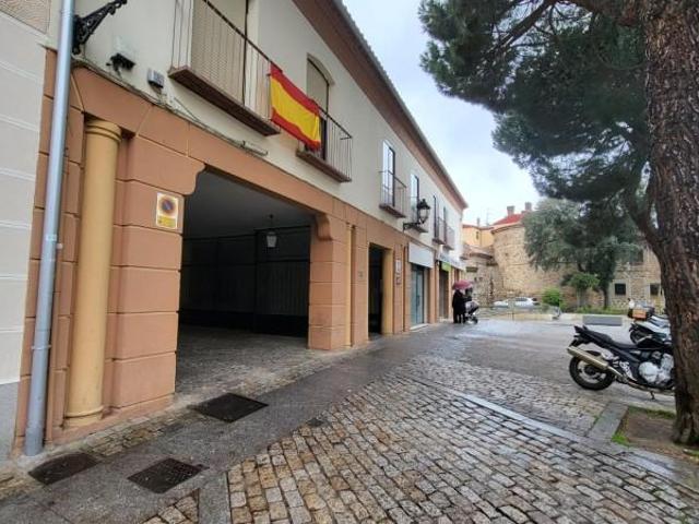 Plaza de parking en venta Ávila