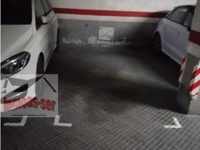 Plaza de parking en venta Barcelona