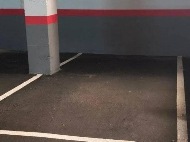 Plaza de parking en venta Cáceres