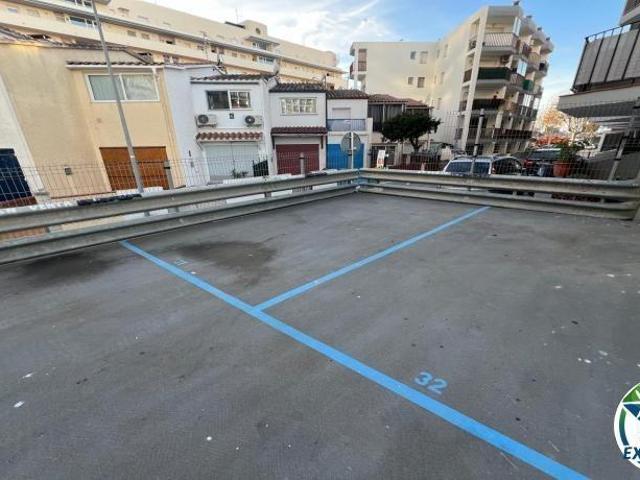 Plaza de parking en venta Empuriabrava