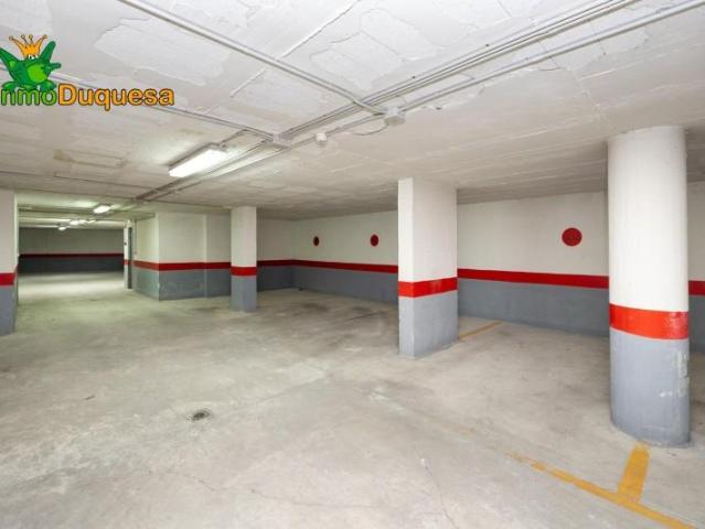 Plaza de parking en venta Granada