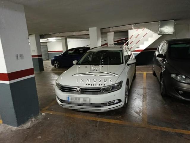 Plaza de parking en venta Lucena