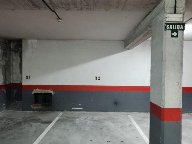 Plaza de parking en venta Pamplona Iruña