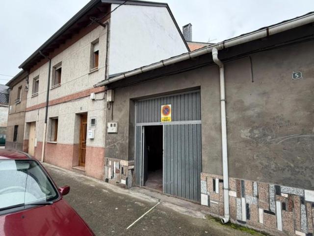 Plaza de parking en venta Ponferrada