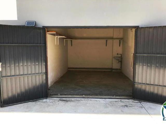Plaza de parking en venta Roses
