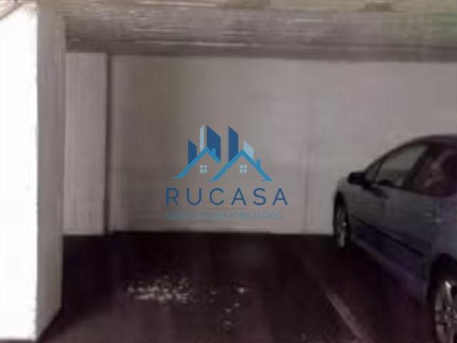 Plaza de parking en venta Torrelavega
