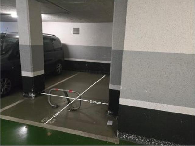 PLAZA DE PARKING PARA COCHE! EN PRAT DE LA RIBA