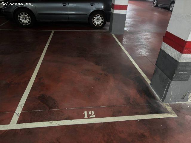 PLAZA DE PARKING PARA COCHE MEDIANO