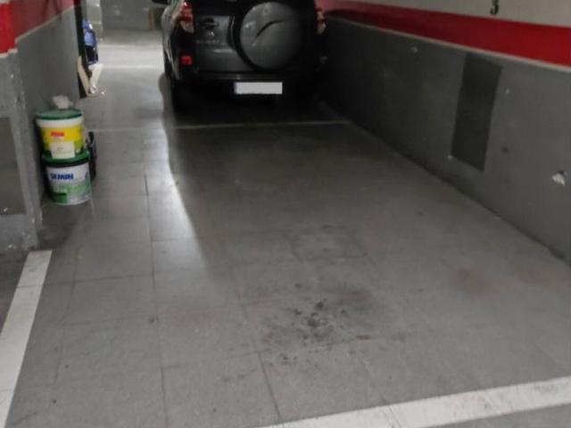 Plaza de Parking privado en carretera antigua valencia