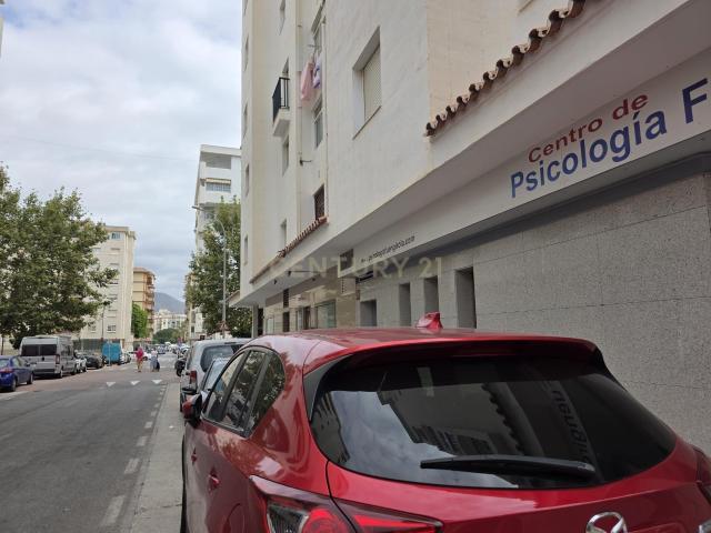 Plaza de parking recinto ferial Fuengirola Edificio Miramar