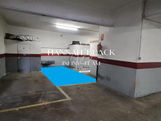 Plaza de parking + trastero independiente