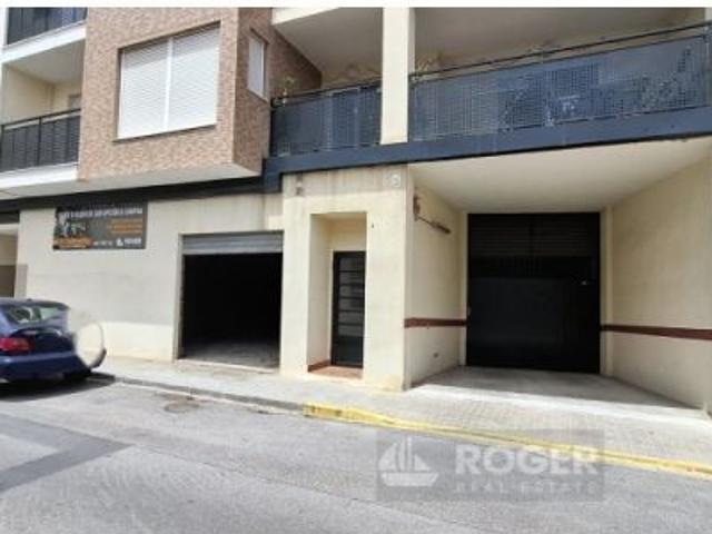 Plaza de parking, 10