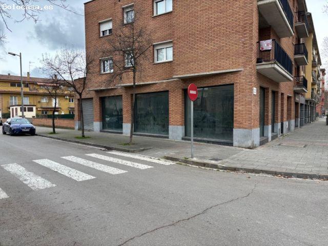 Plaza de parquing en venta en Avda. Puigmal