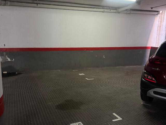 PLAZA GRANDE EN LA CALLE ROCAFORT CON SEPULVEDA