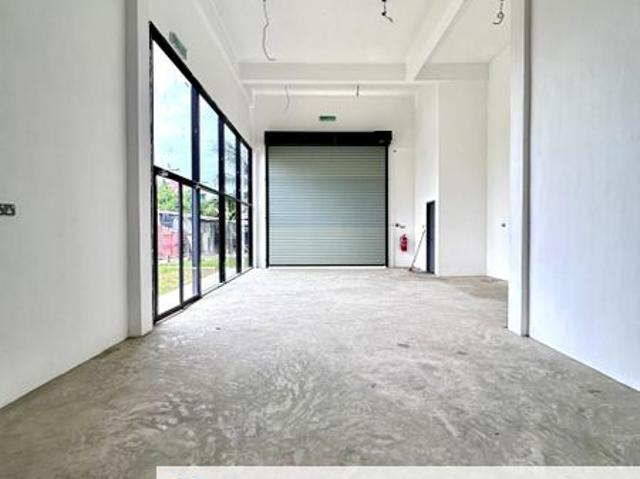 Plaza Inovasi Industri I Plaza | Corner 2 Storey Light Industri Warehouse | Prime Location Next To Donggongon Avenue | For Sale