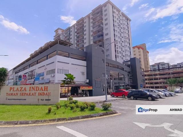 Plaza Indah