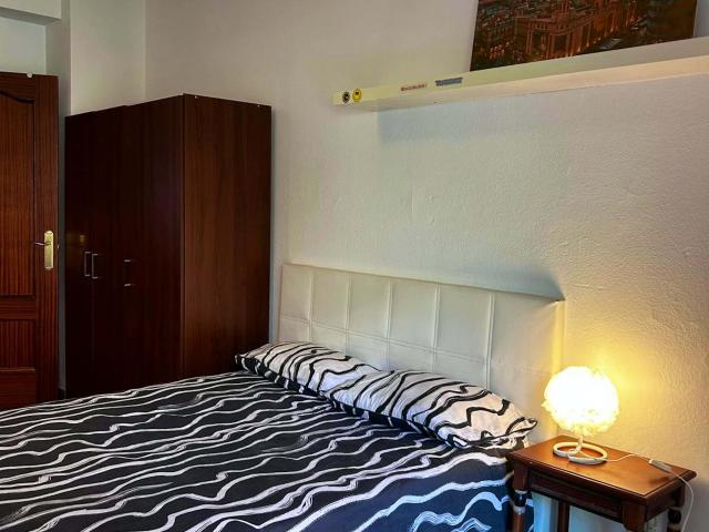 Plaza Manolete 5, room 5