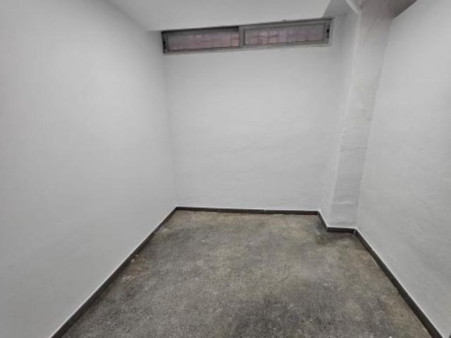 Plazas de garaje en venta – Calle Buenos Aires, Granada