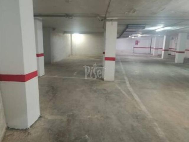 Plazas de parking en alquiler Zona por El Corte Ingles Tarragona Capital