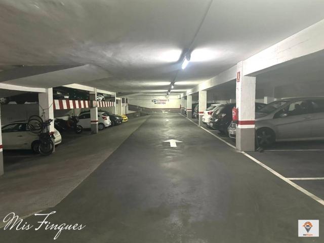 PLAZAS DE PARQUING EN EL CENTRO DES DE 18.000€