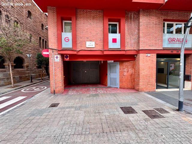 Plaça de parking de cotxe
