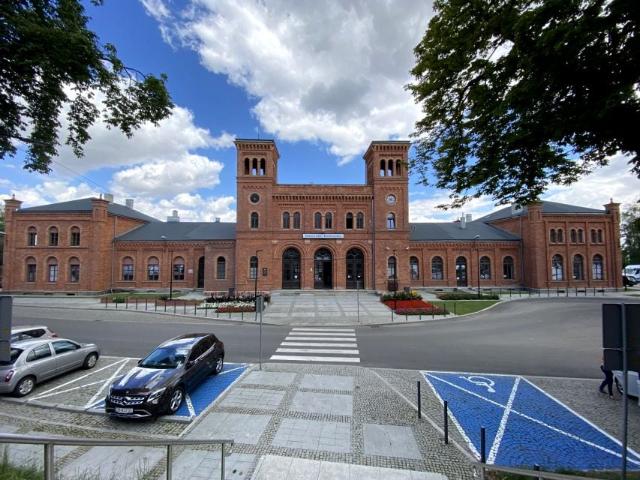 Plac Dworcowy 380 m², Świebodzice