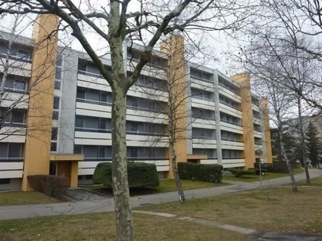Place de parc à louer